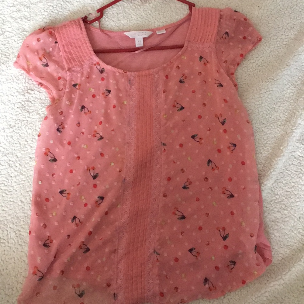 Lauren Conrad pink flower shirt